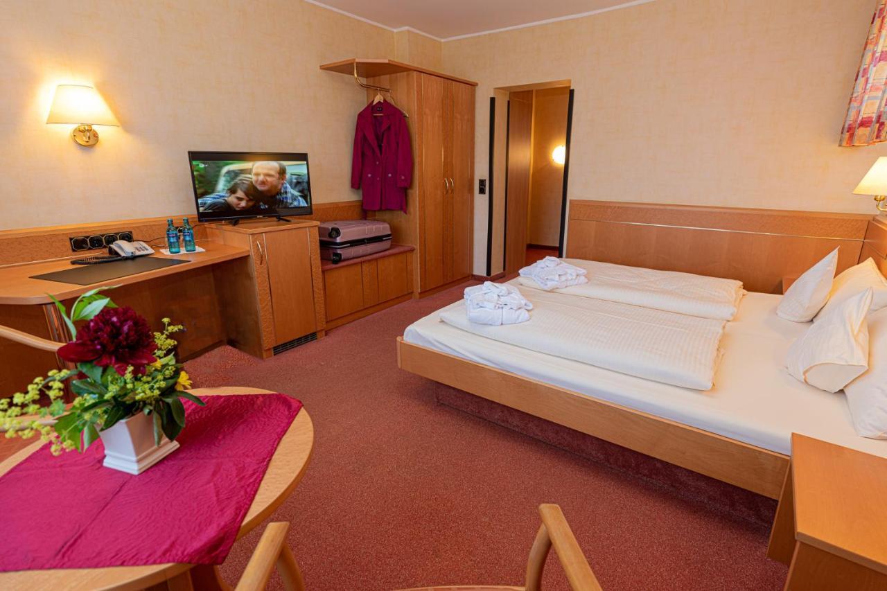 Kishotel Am Kurpark Bad Soden-Salmuenster Luaran gambar
